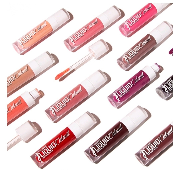 Wet n Wild Liquid Catsuit Lipstick - Picture 4 of 5